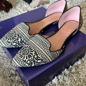 Restricted flats only worn once! Size 11